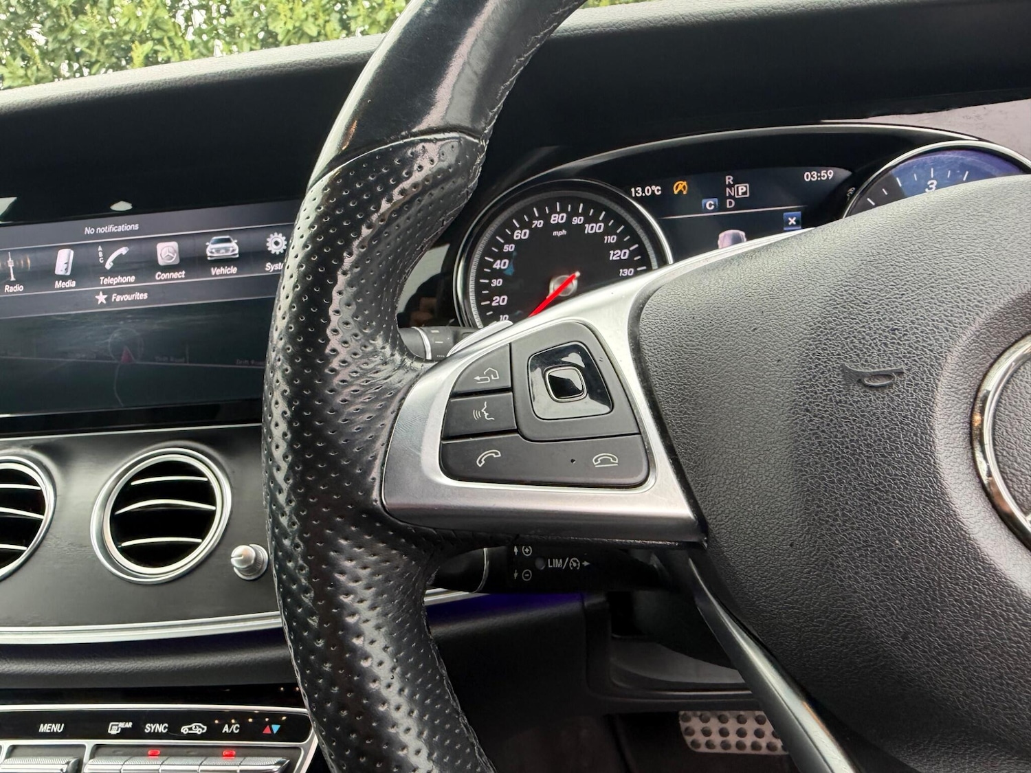 Used Mercedes-Benz E Class 2016 for sale - 77898471: Photo 34