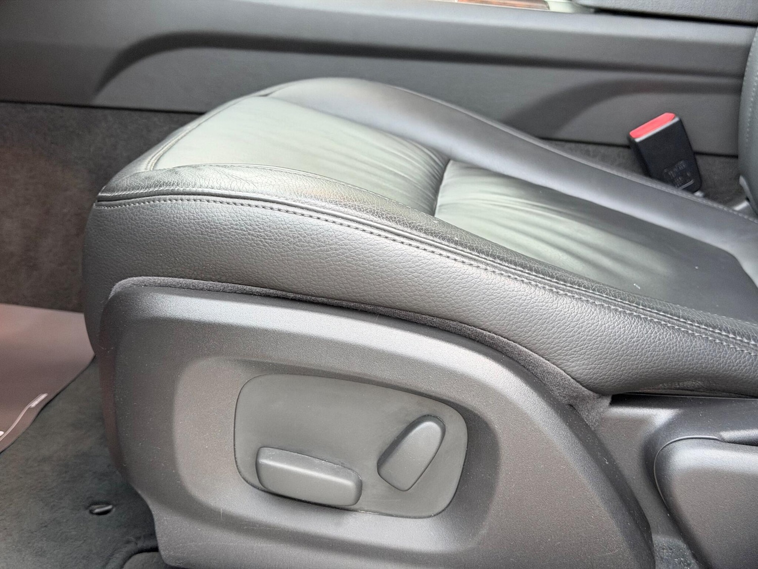 Used Jaguar XF 2010 for sale - 76561227: Photo 21