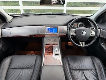 Used Jaguar XF 2010 for sale - 76561227: Photo