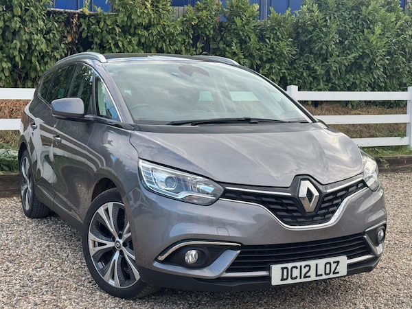 Used Renault Grand Scenic 2017 for sale - 75669746: Photo 1