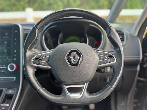 Used Renault Grand Scenic 2017 for sale - 75669746: Photo 21