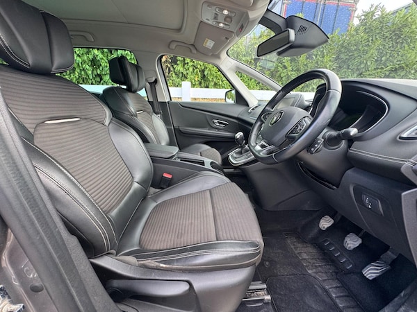 Used Renault Grand Scenic 2017 for sale - 75669746: Photo 7
