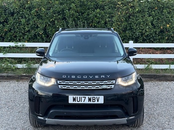 Used Land Rover Discovery 2017 for sale - 78999901: Photo