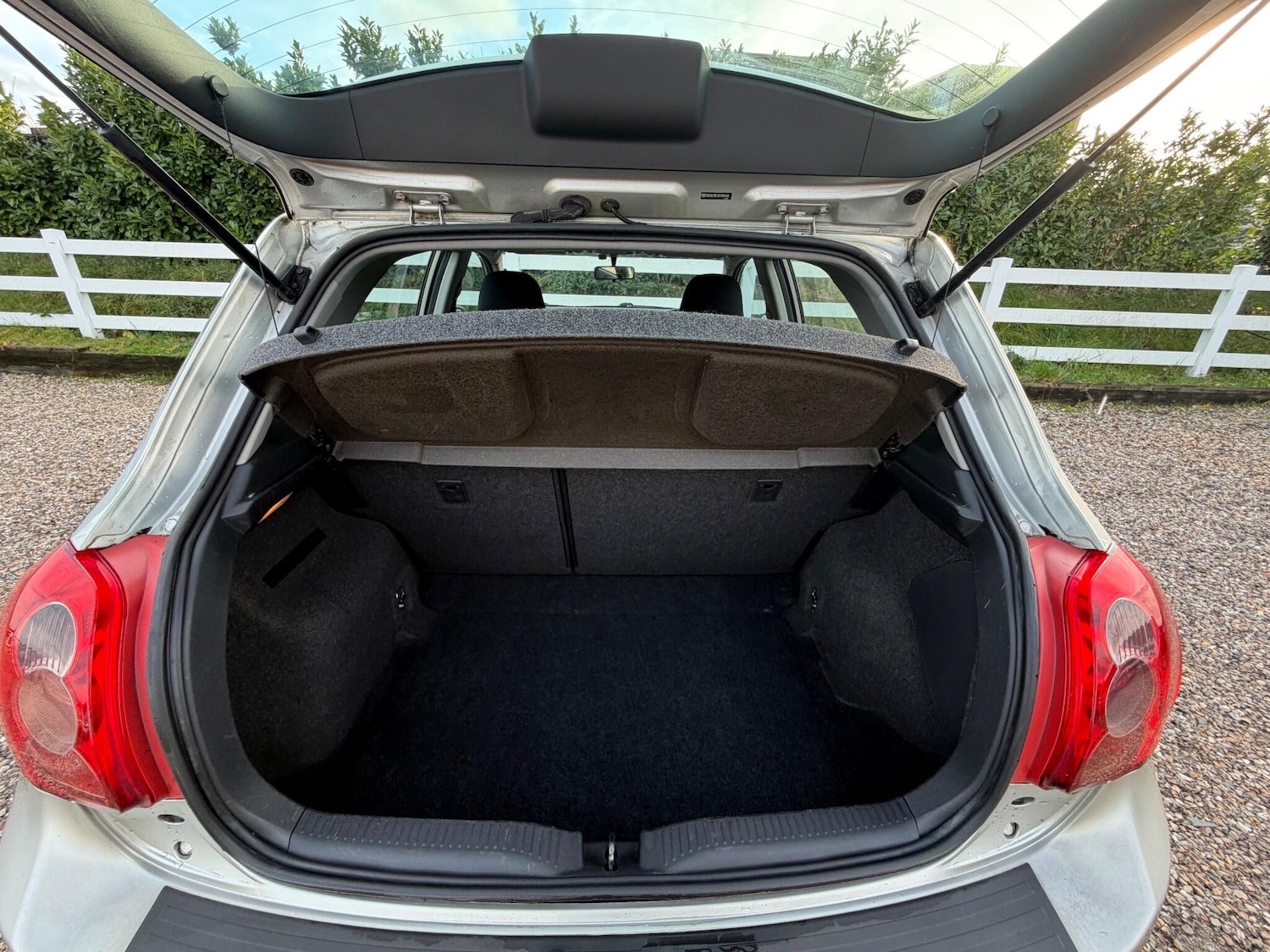 Used Toyota Auris 2009 for sale - 76562069: Photo 25