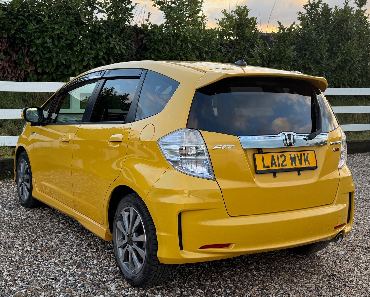 Used Honda Fit for sale - 77439794: Photo 4