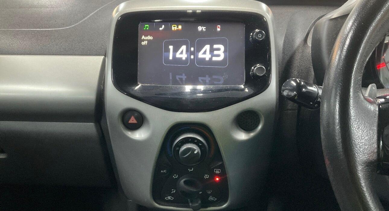 Used Peugeot 108 2015 for sale - 77440004: Photo 4