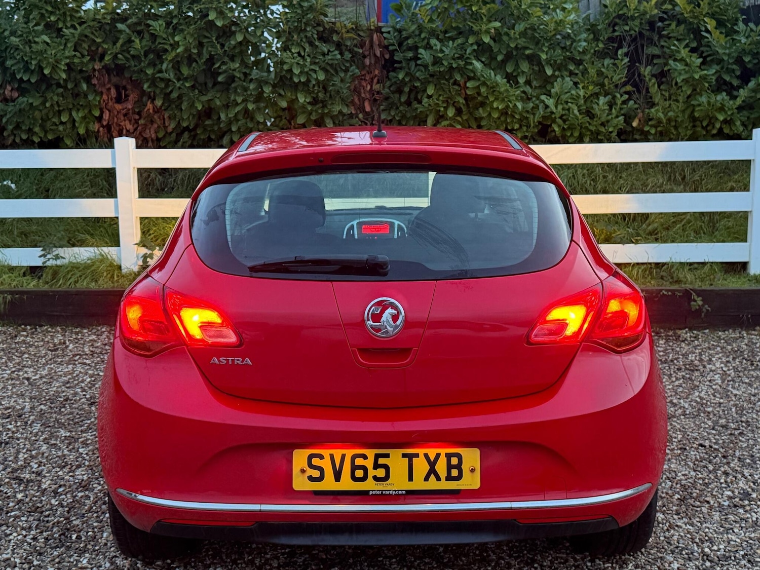 Used Vauxhall Astra 2015 for sale - 76942345: Photo 11