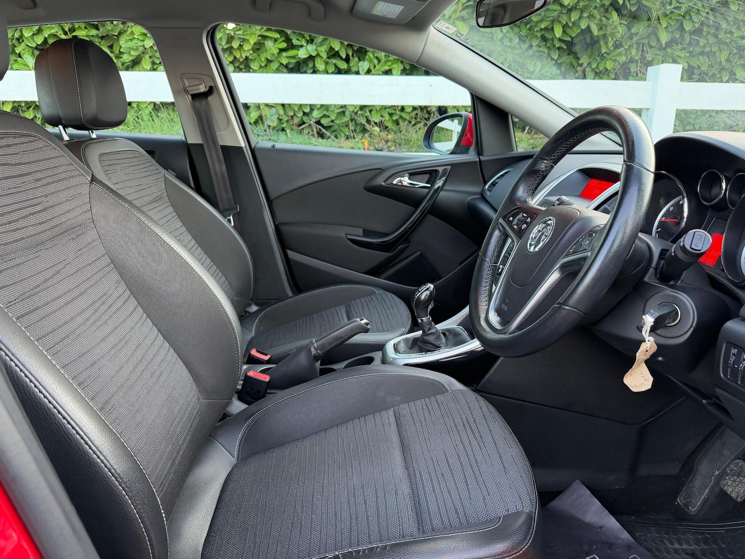 Used Vauxhall Astra 2015 for sale - 76942345: Photo 19