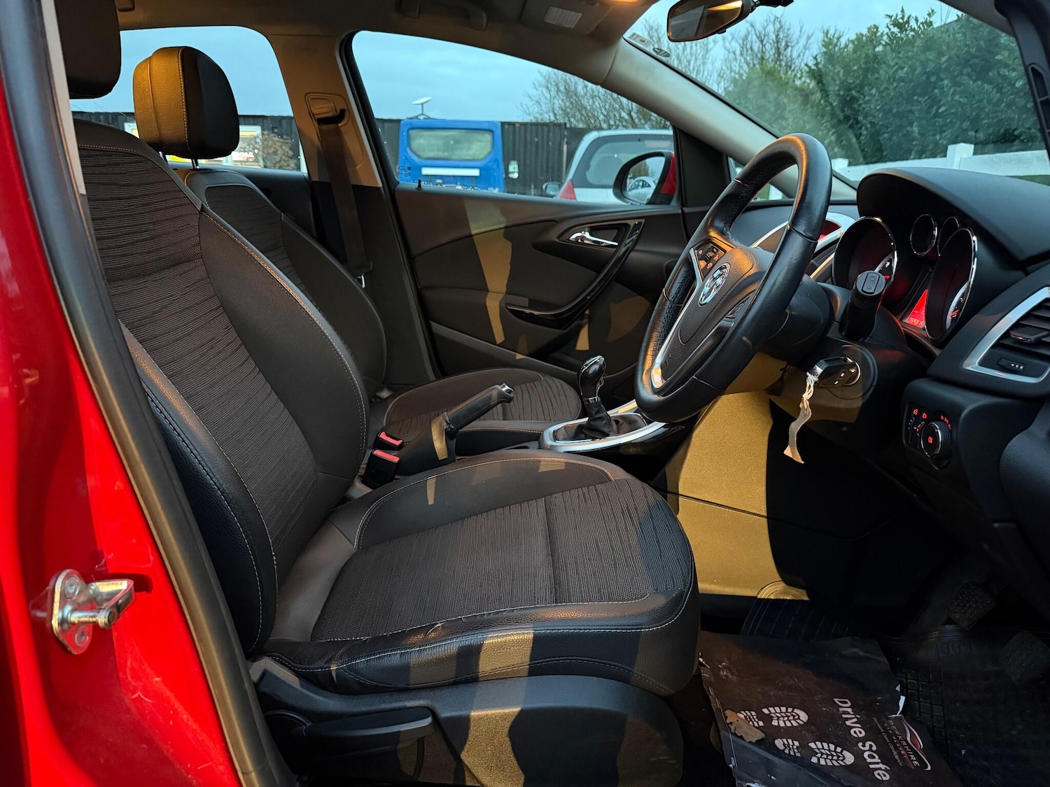 Used Vauxhall Astra 2015 for sale - 76942345: Photo 21