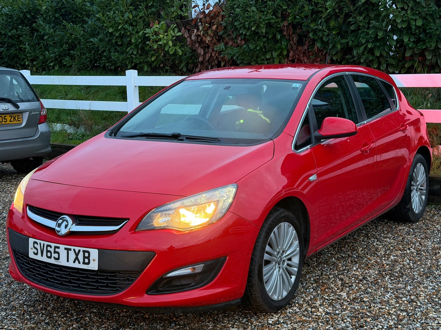 Used Vauxhall Astra 2015 for sale - 76942345: Photo 8