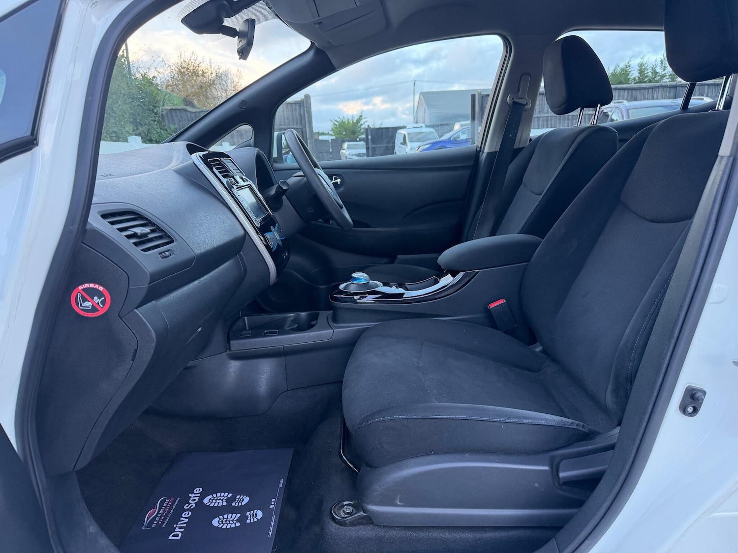 Used Nissan Leaf 2017 for sale - 76926569: Photo 28