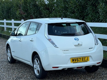 Used Nissan Leaf 2017 for sale - 76926569: Photo