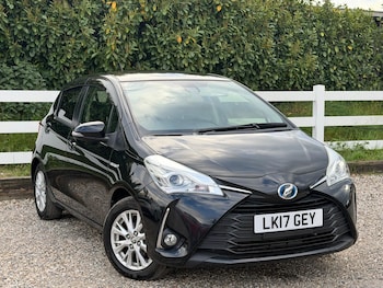 Used Toyota Yaris 2017 for sale - 78475358: Photo