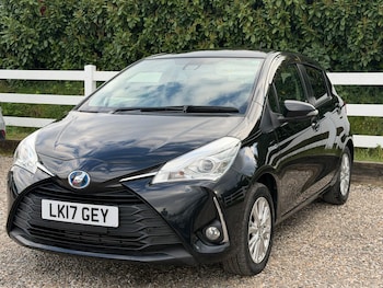 Used Toyota Yaris 2017 for sale - 78475358: Photo