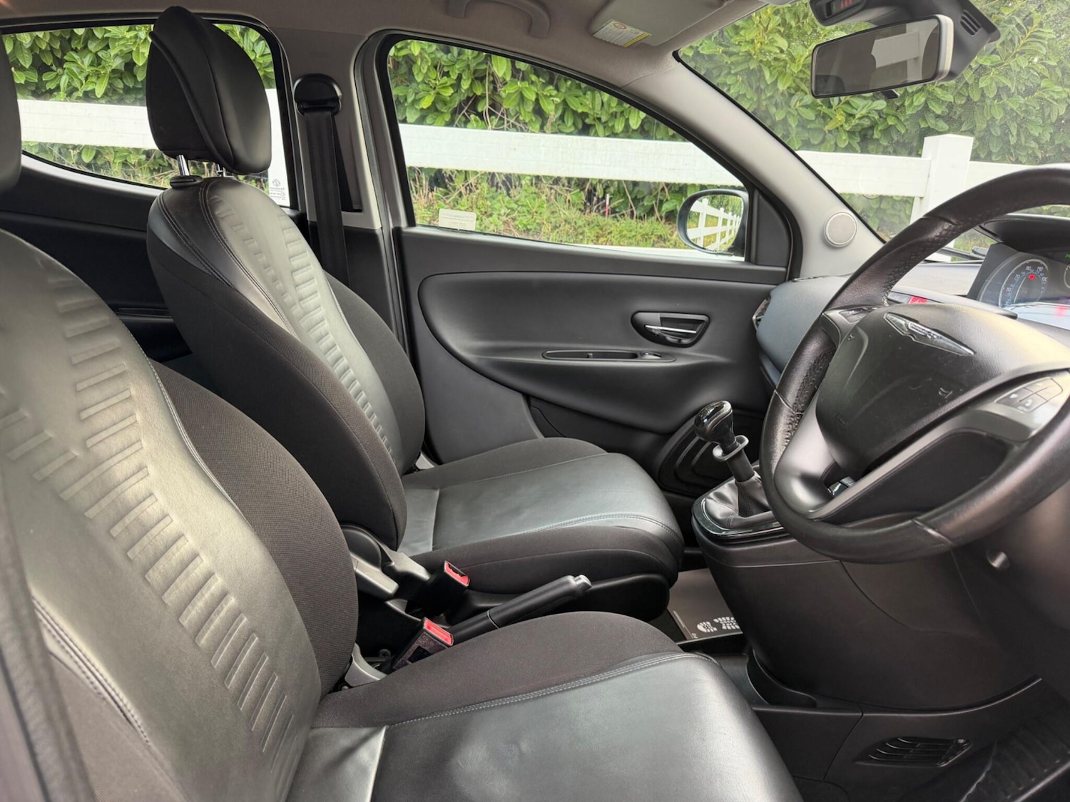 Used Chrysler Ypsilon 2013 for sale - 77320767: Photo 17