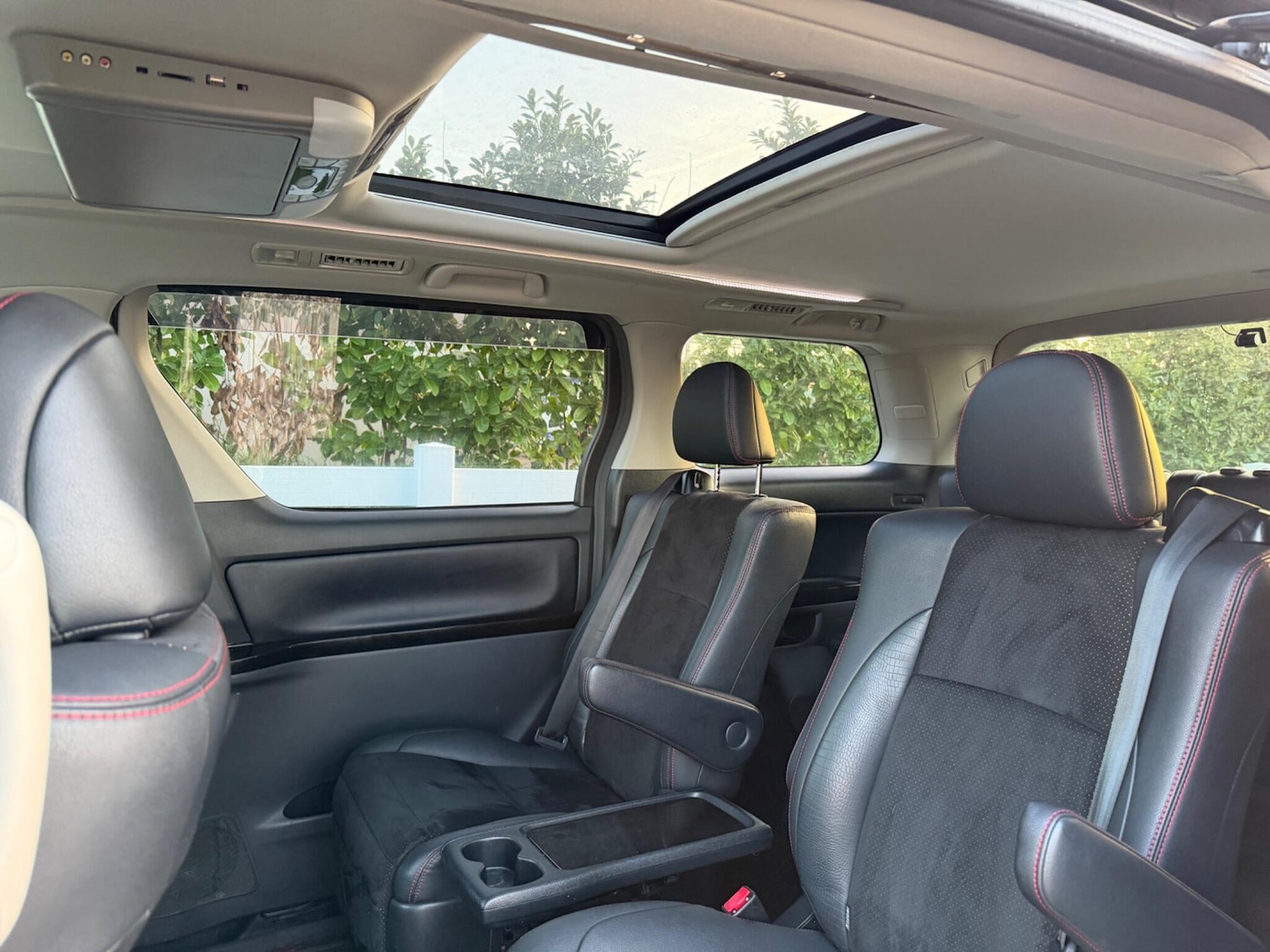 Used Toyota Vellfire 2026 for sale - 77671633: Photo 33