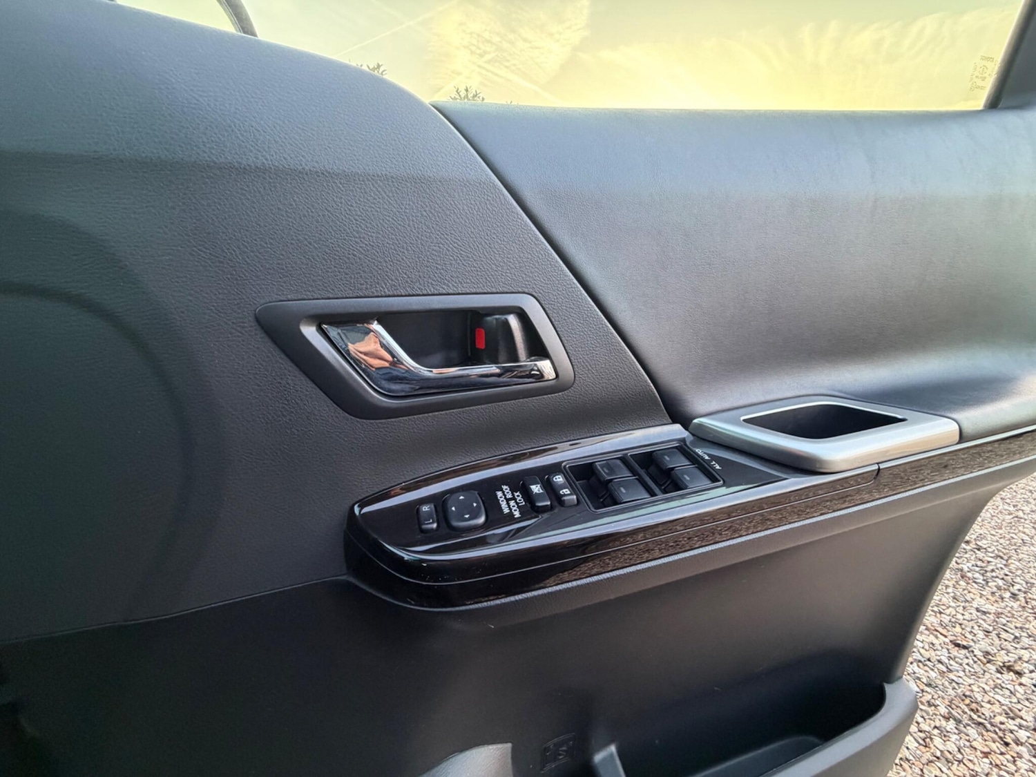 Used Toyota Vellfire 2026 for sale - 77671633: Photo 36