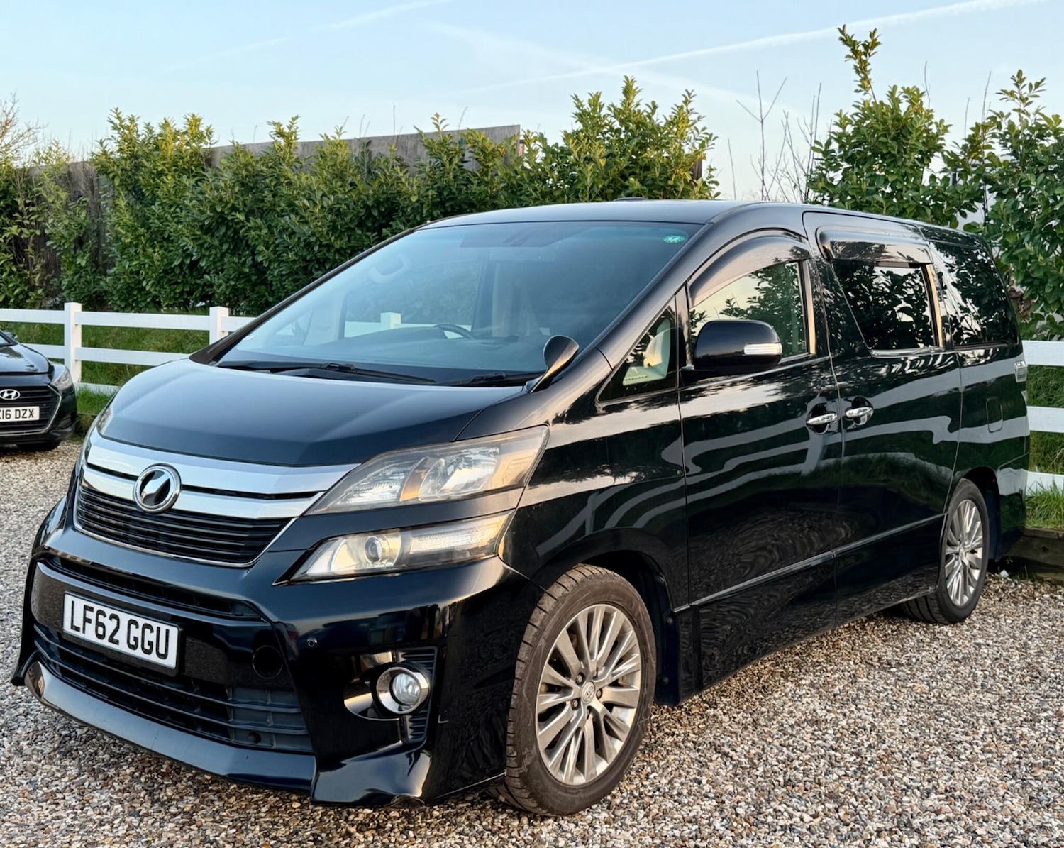 Used Toyota Vellfire 2026 for sale - 77671633: Photo 9