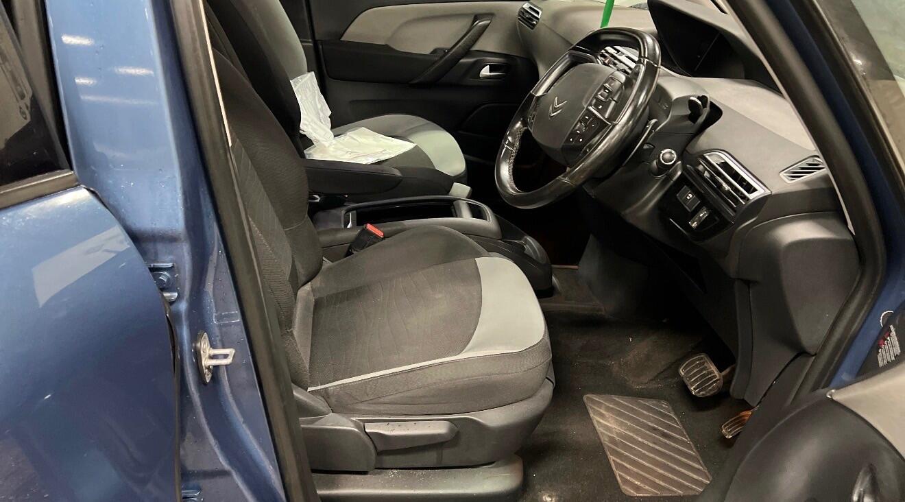 Used Citroen Grand C4 Picasso 2015 for sale - 77574197: Photo 7