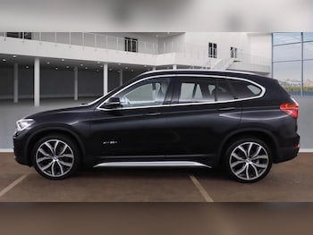 Used BMW X1 2015 for sale - 76701831: Photo