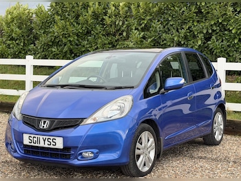 Used Honda Jazz 2011 for sale - 76996973: Photo