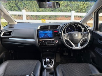 Used Honda Jazz 2014 for sale - 79236989: Photo