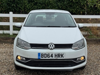 Used Volkswagen Polo 2014 for sale - 75905319: Photo
