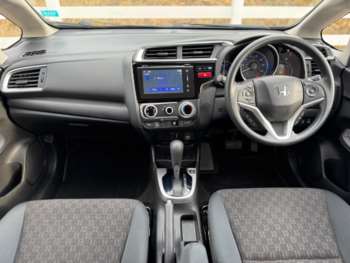 Used Honda Jazz 2017 for sale - 75327475: Photo