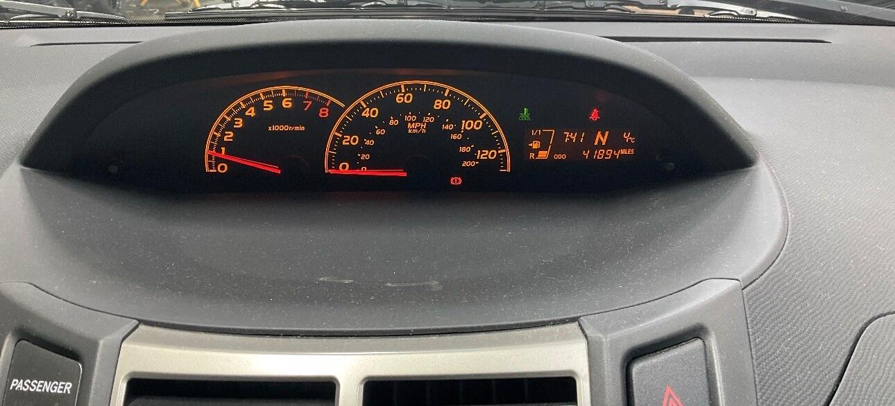 Used Toyota Yaris 2010 for sale - 77611805: Photo 10