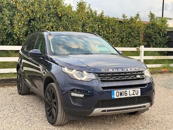 Used Land Rover Discovery Sport 2016 for sale - 78585865: Photo