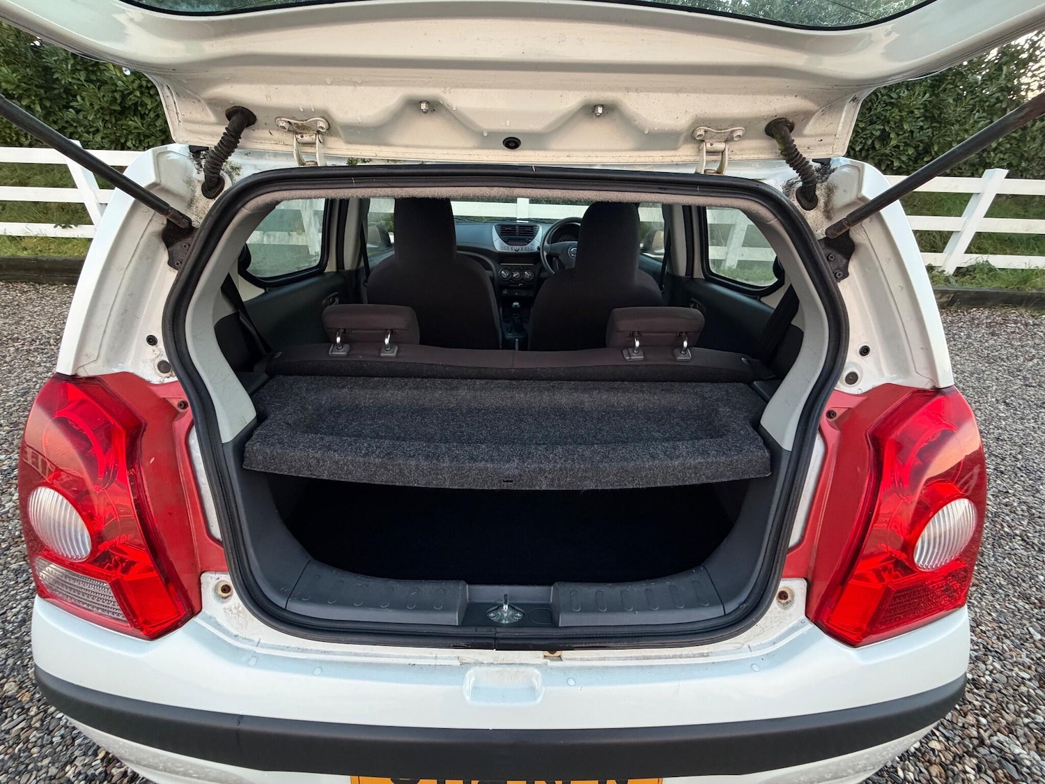 Used Nissan Pixo 2012 for sale - 76850272: Photo 21