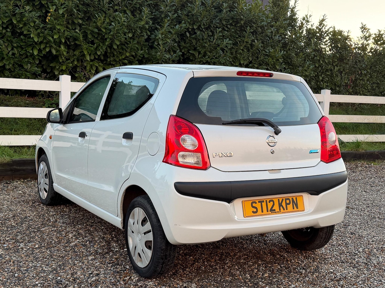 Used Nissan Pixo 2012 for sale - 76850272: Photo 6