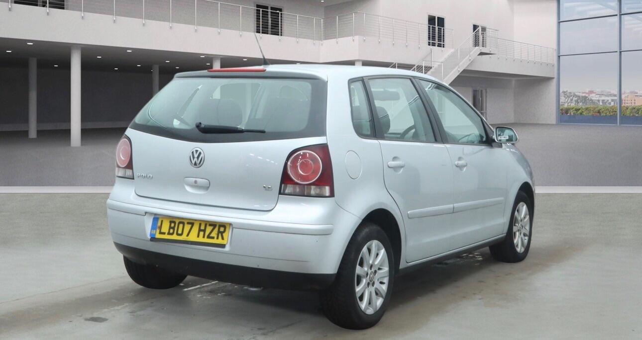 Used Volkswagen Polo for sale - 77599061: Photo 2