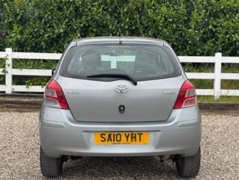 Used Toyota Yaris 2010 for sale - 74666973: Photo
