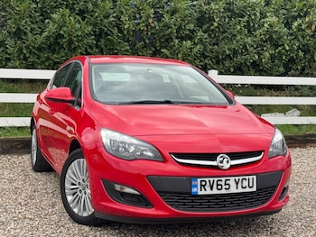 Vauxhall - Astra