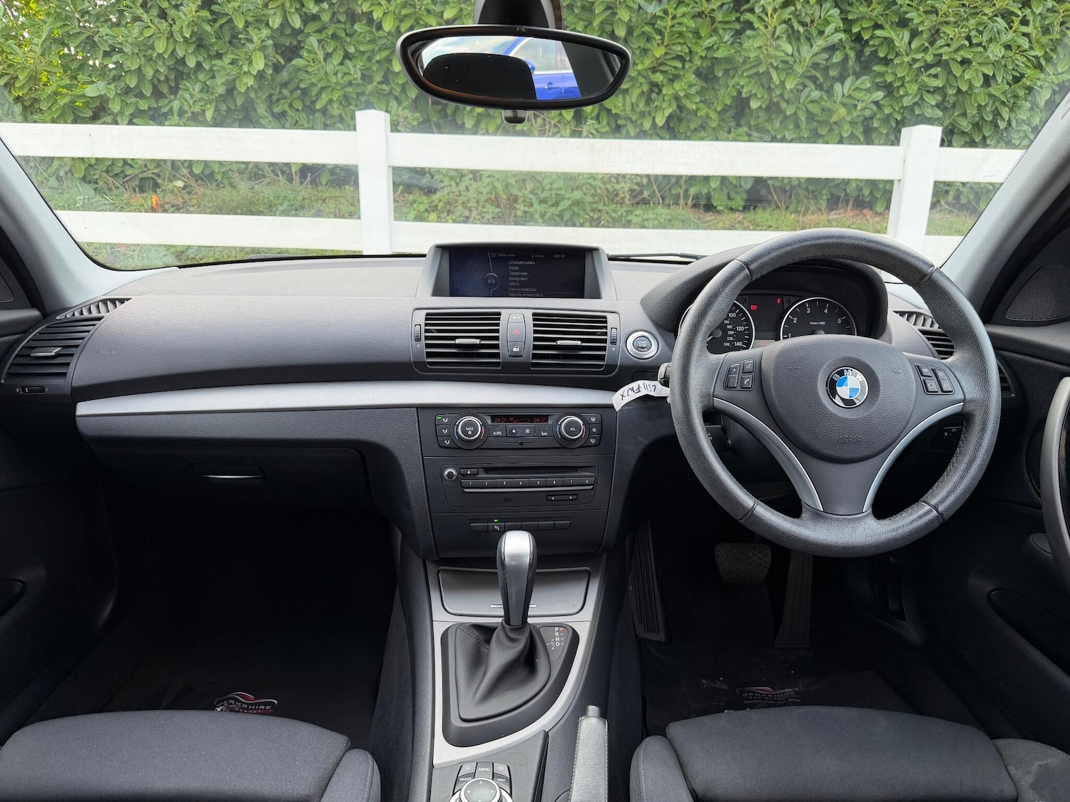 Used BMW 1 Series 2011 for sale - 76942468: Photo 2