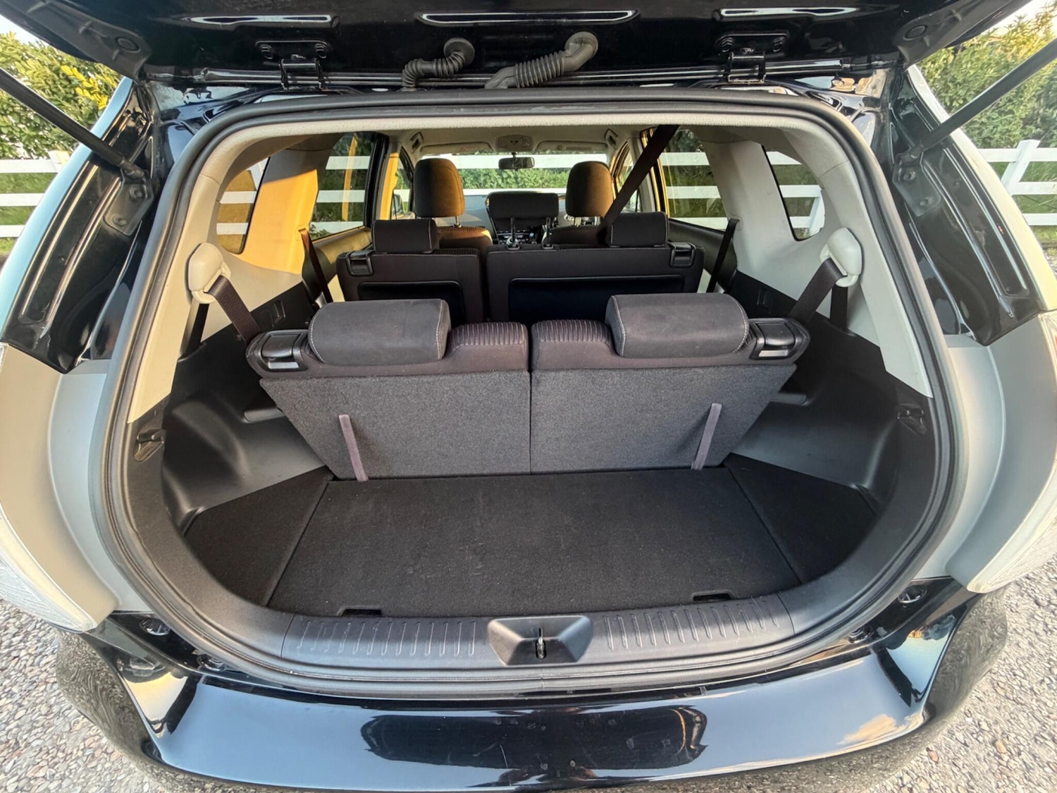 Used Toyota Prius 2025 for sale - 78057616: Photo 22