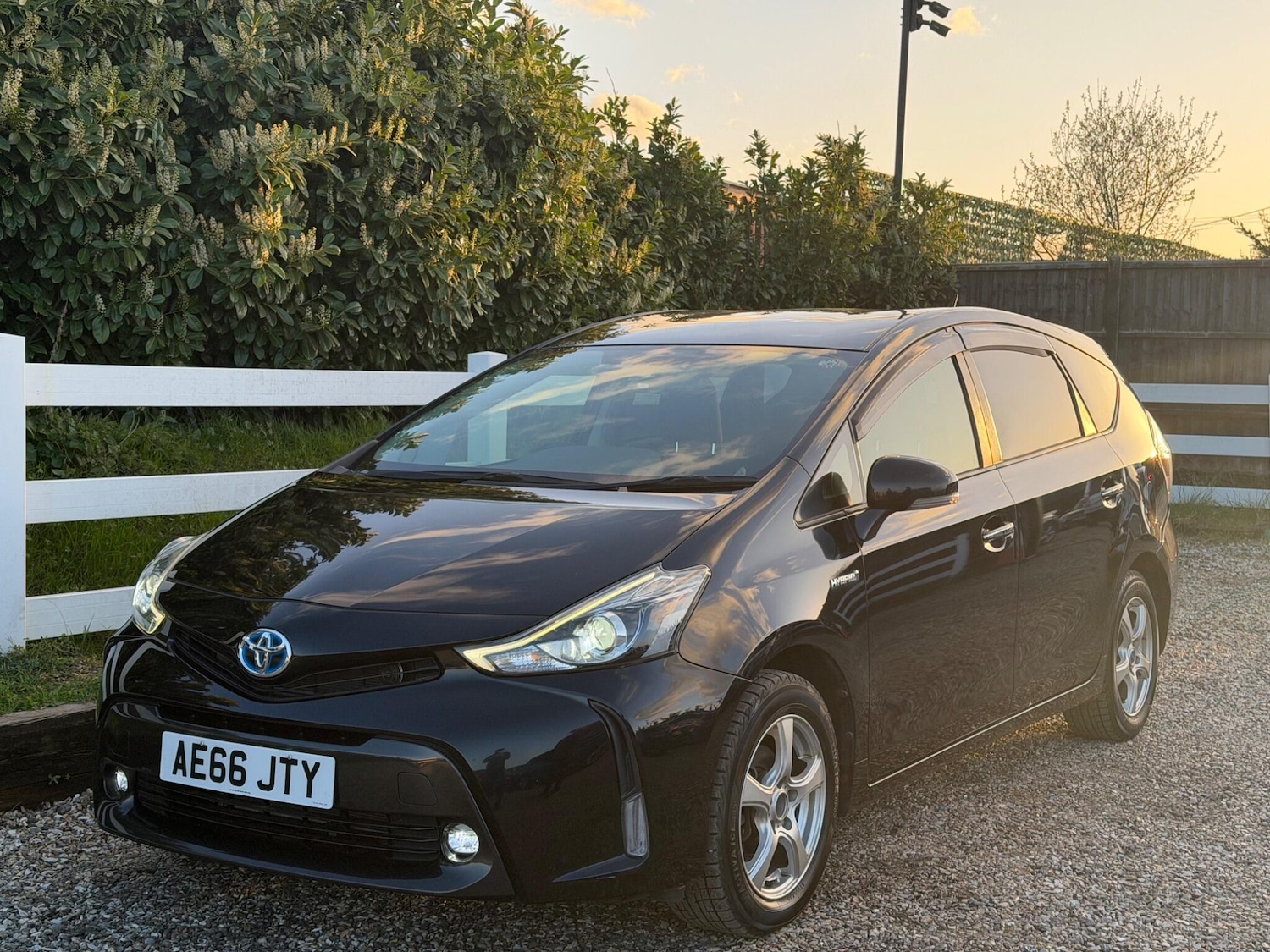 Used Toyota Prius 2025 for sale - 78057616: Photo 3