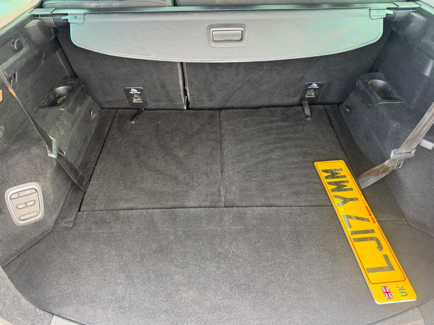 Used Renault Grand Scenic 2017 for sale - 76987619: Photo 32