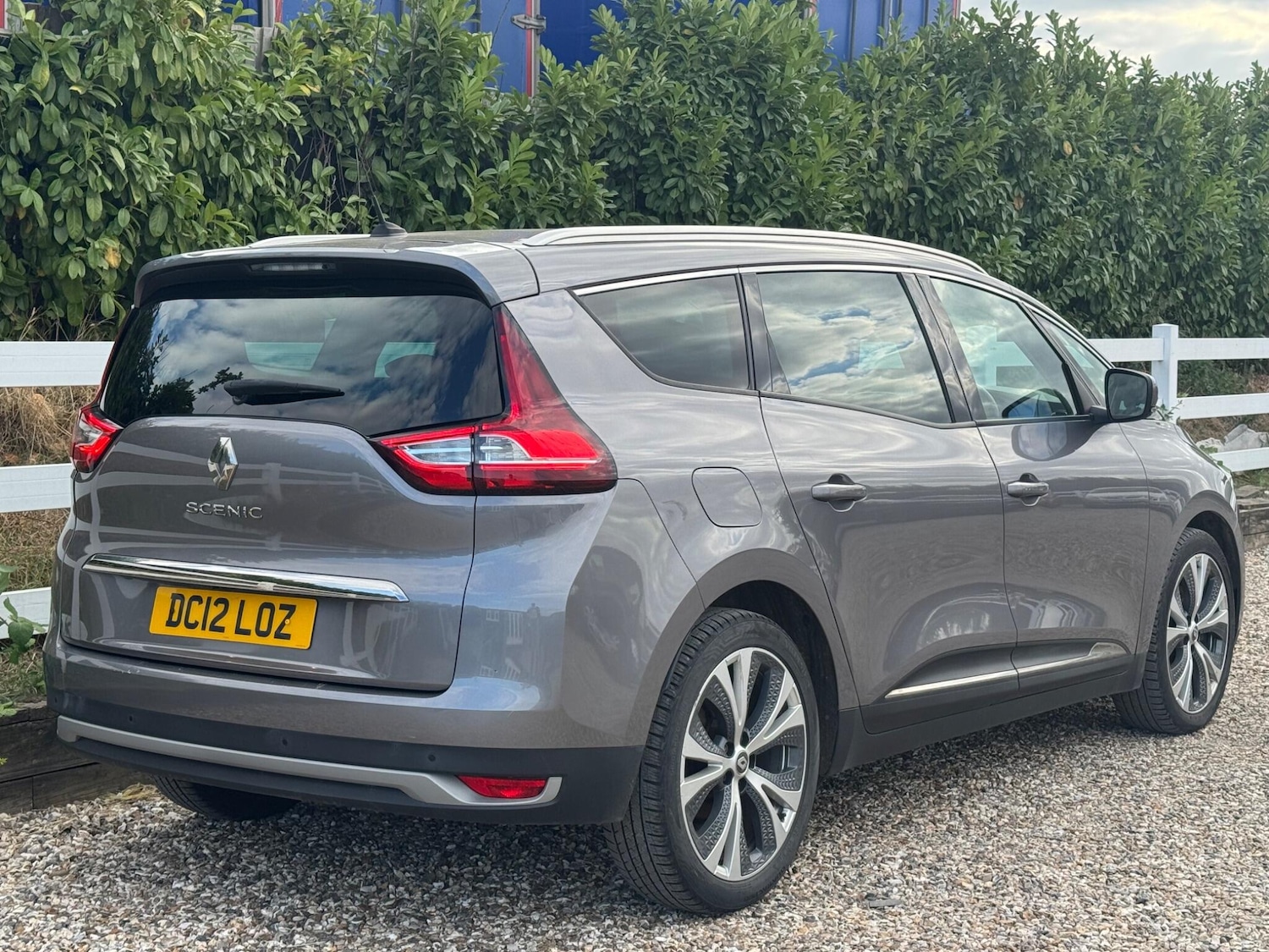 Used Renault Grand Scenic 2017 for sale - 76987619: Photo 6
