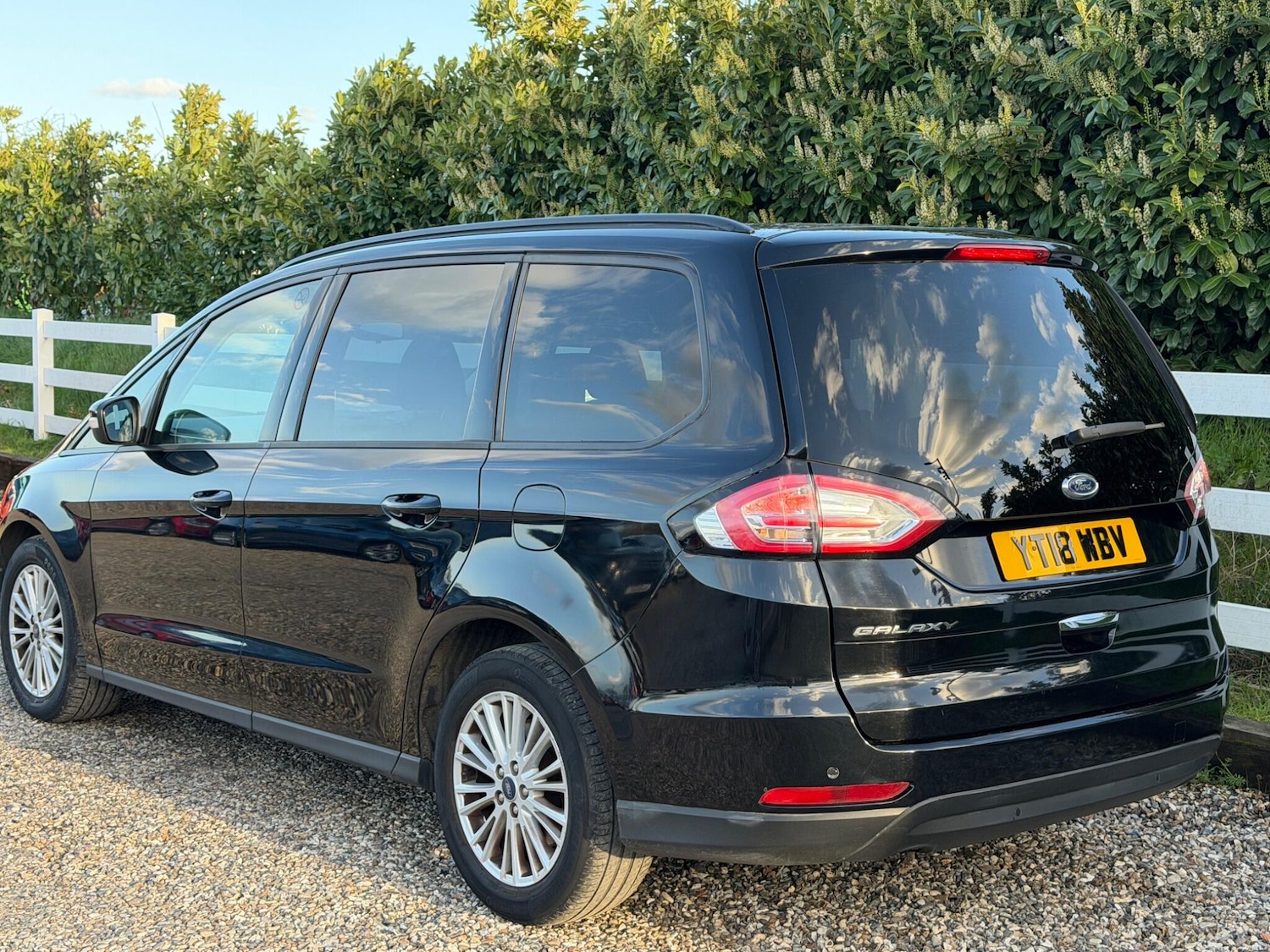 Used Ford Galaxy 2018 for sale - 78062861: Photo 8