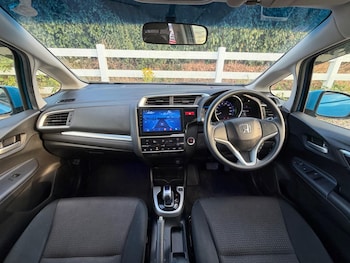 Used Honda Jazz 2014 for sale - 79236850: Photo