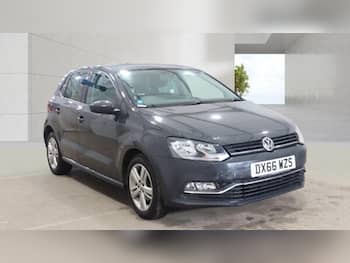 Used Volkswagen Polo 2016 for sale - 79601344: Photo