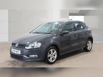 Used Volkswagen Polo 2016 for sale - 79601344: Photo