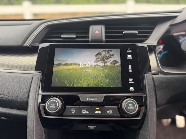 Used Honda Civic 2018 for sale - 75563787: Photo 28