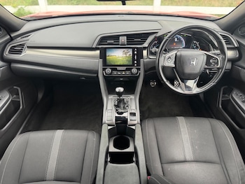 Used Honda Civic 2018 for sale - 75563787: Photo