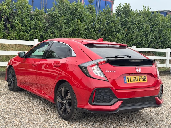 Used Honda Civic 2018 for sale - 75563787: Photo 33