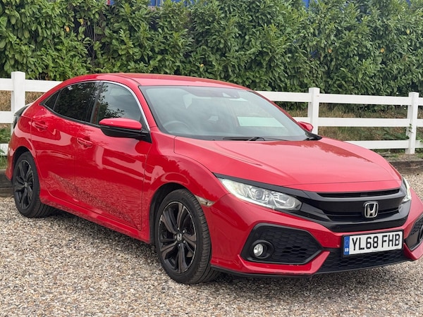 Used Honda Civic 2018 for sale - 75563787: Photo 6