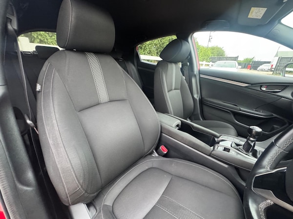 Used Honda Civic 2018 for sale - 75563787: Photo 7