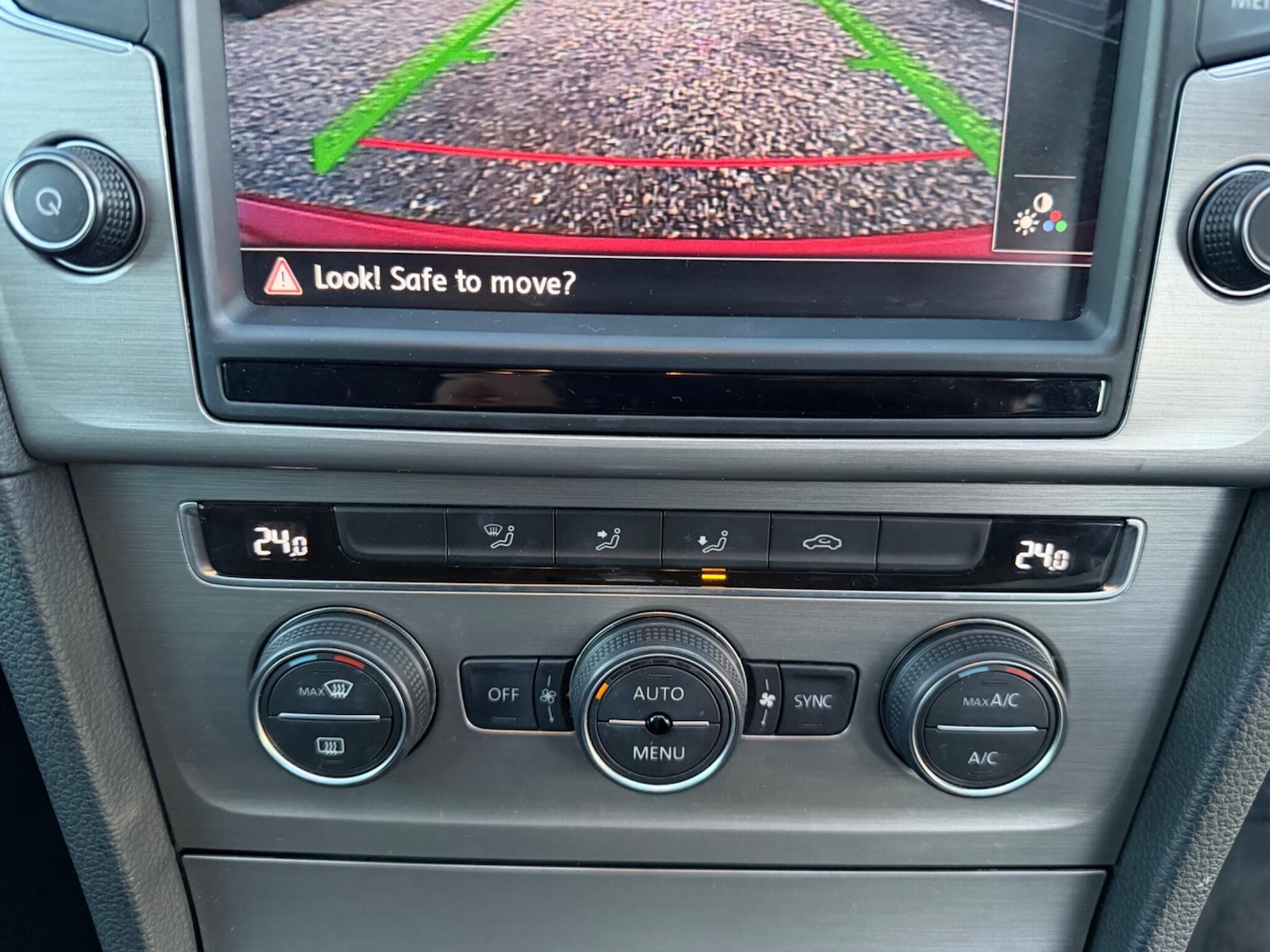 Used Volkswagen Golf for sale - 77824213: Photo 28